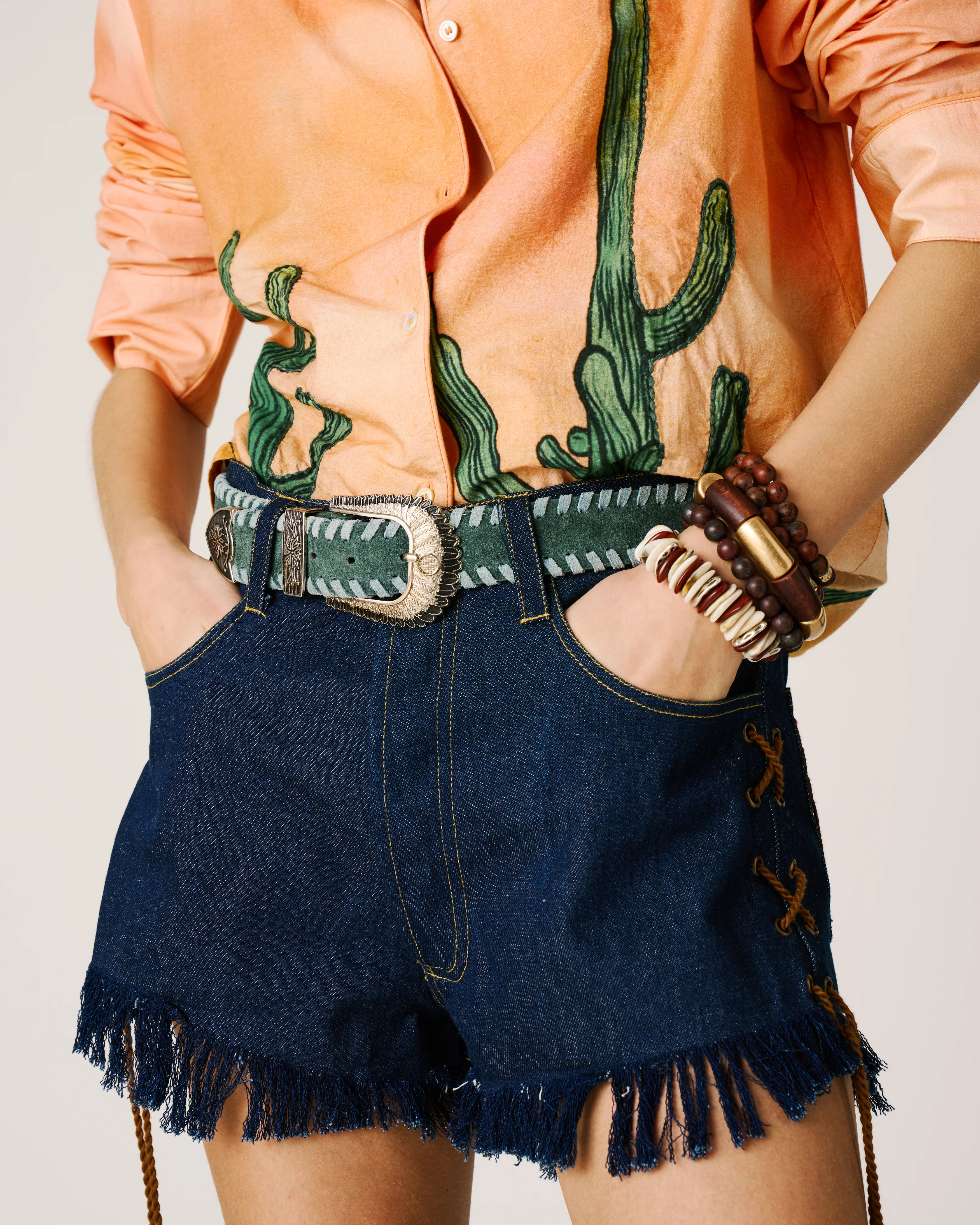 Cow girl short