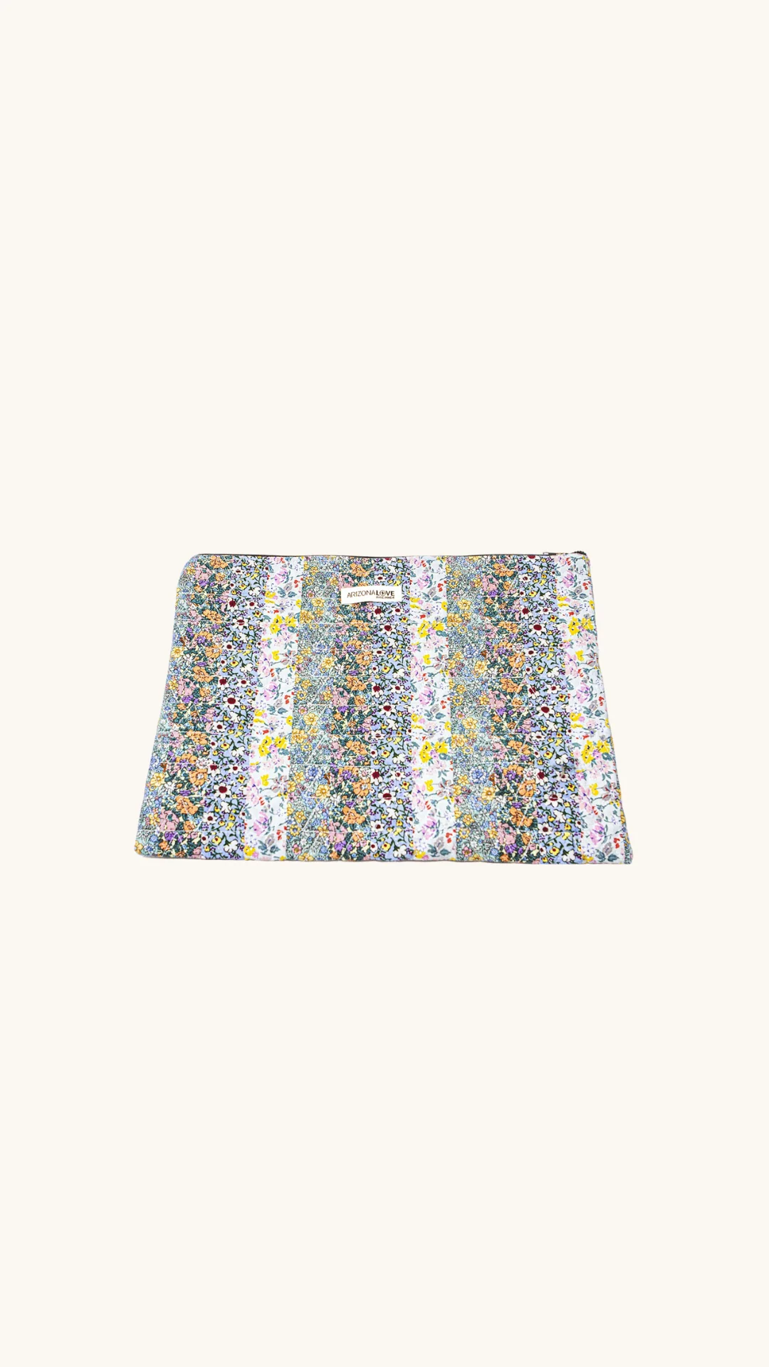 Flower quilt pouch