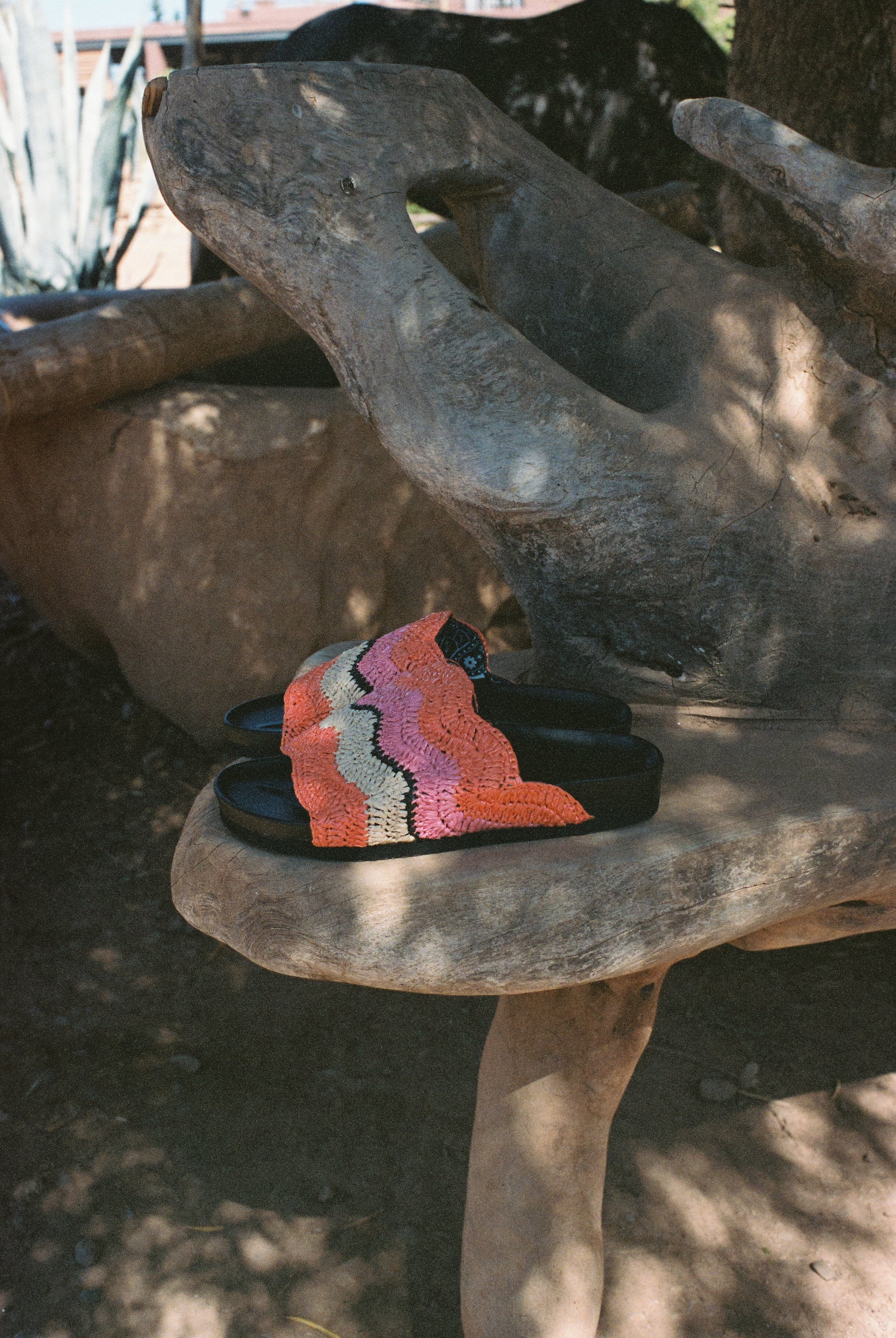 Orange wave sandals - Image 3
