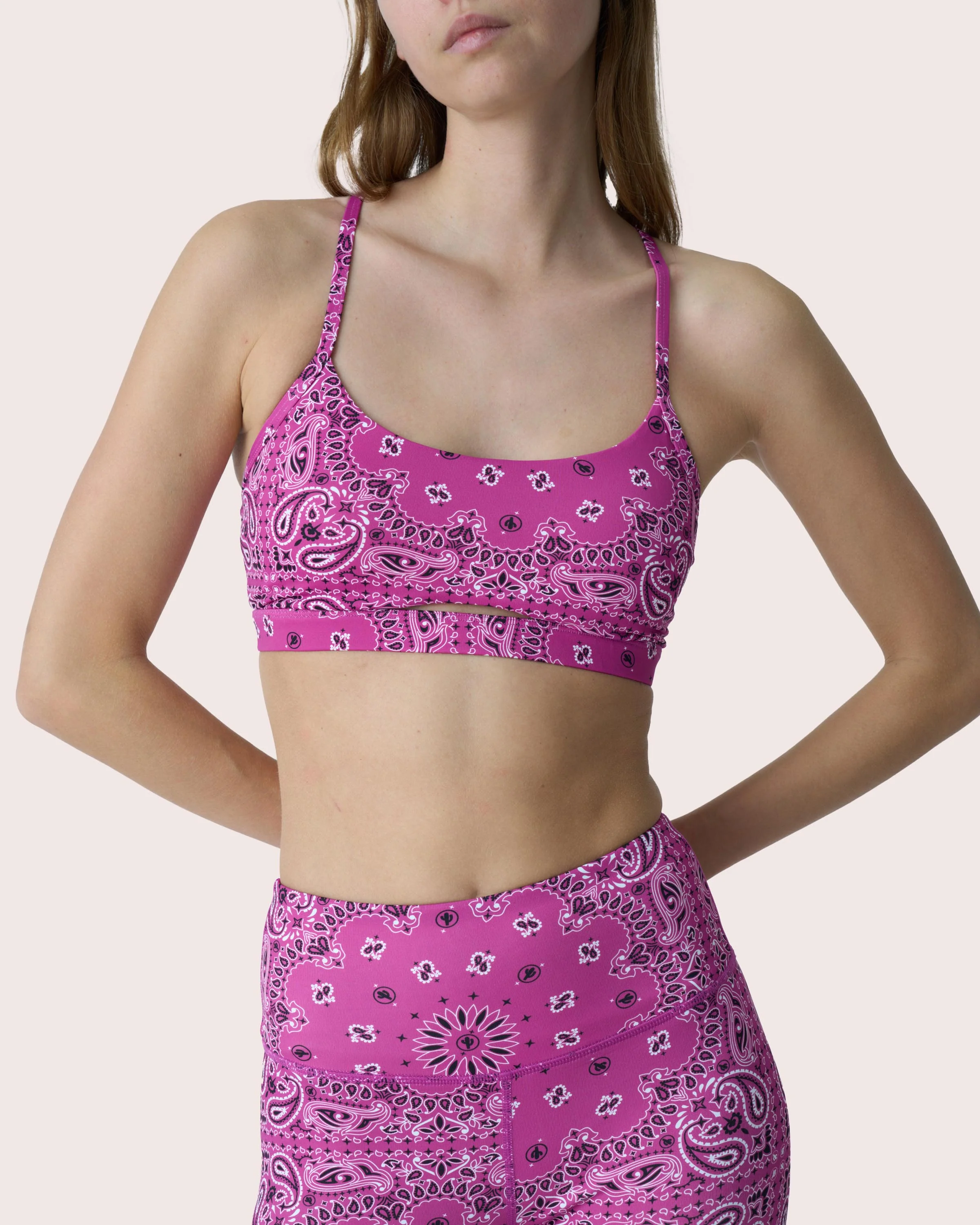 YOGA BRA FUSCHIA - Image 2