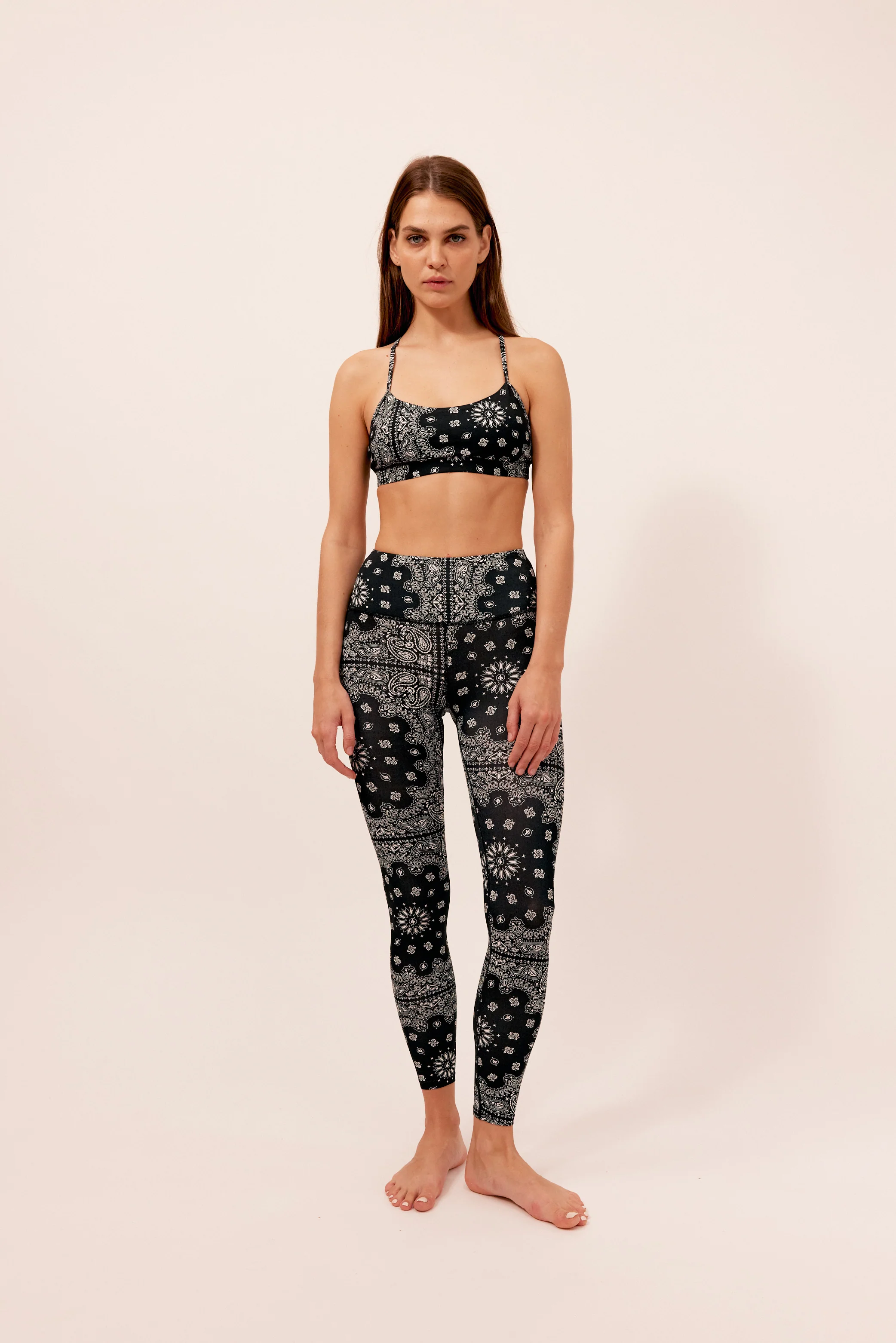 YOGA LEGGING BLACK BANDANA